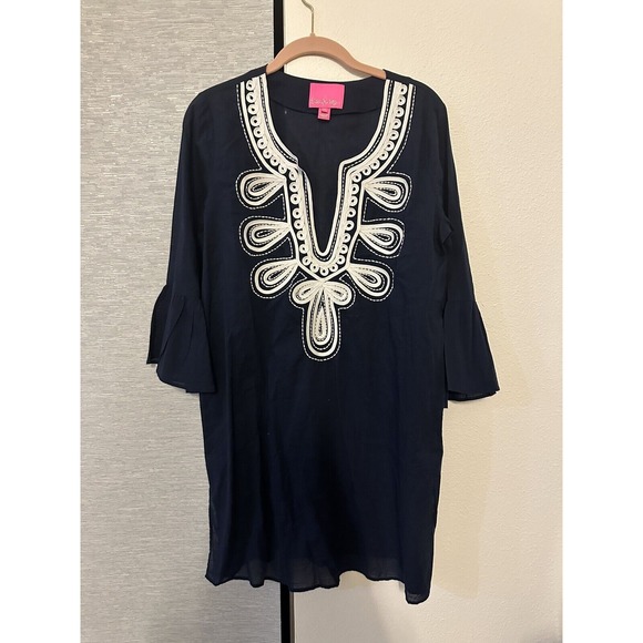 Lilly Pulitzer Tops - Lilly Pulitzer True‎ Navy Piet Coverup Sz Med EUC